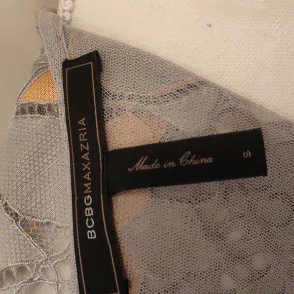 BCBG MAXAZRIA BLOUSE TOP SHIRT LACE LIGHT DUST GRAY  CALESTE Size S - Picture 4 of 8